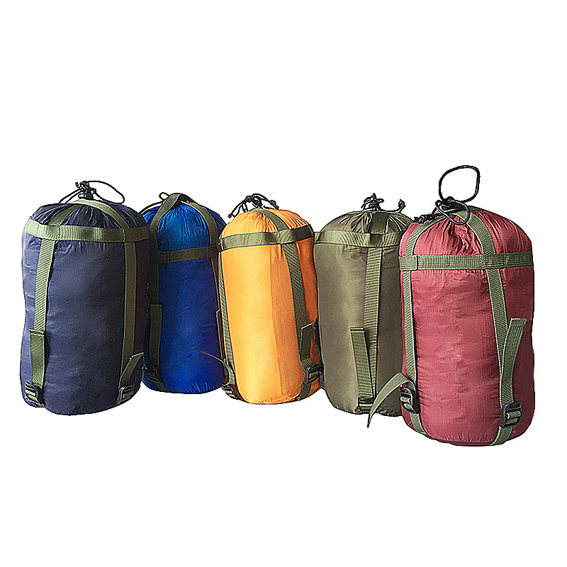 Ultralight Sleeping Bag - กันน้ำกระสอบถุงนอนกลางแจ้ง Ultralight Camping กระเป๋ากระเป๋า Pack 38*18ซม.การออกแบบสายรัด